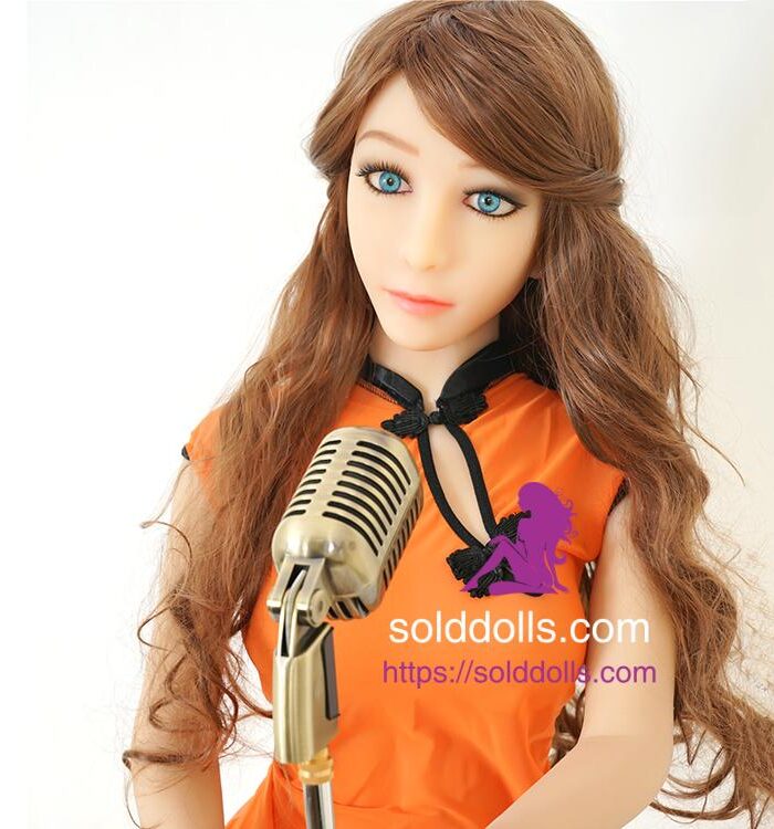 135 cm Poupee sexe Nathalie
