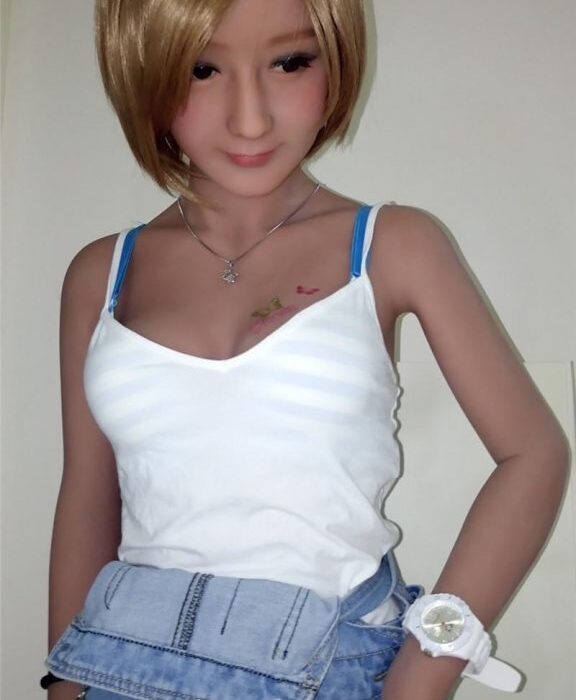 poupee silicone sexuel 1 jell