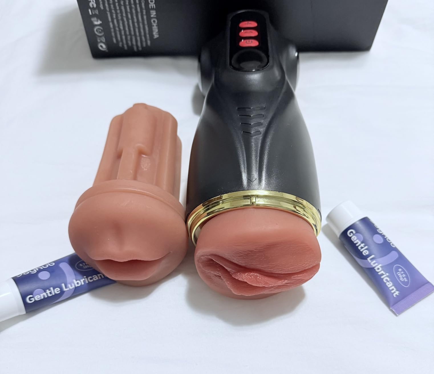 Daphne - Penis pump with 3 interchangeable sleeves, pocket pussy, 9 suction modes & 9 mod — Stock Photo Reviews 1