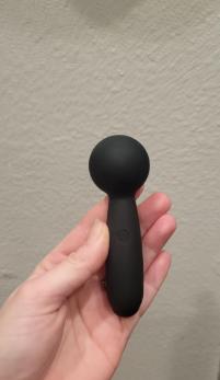 Mini massaggiatore con 10 modalità di vibrazione per il piacere sessuale di donne e coppie — Foto Recensioni 1