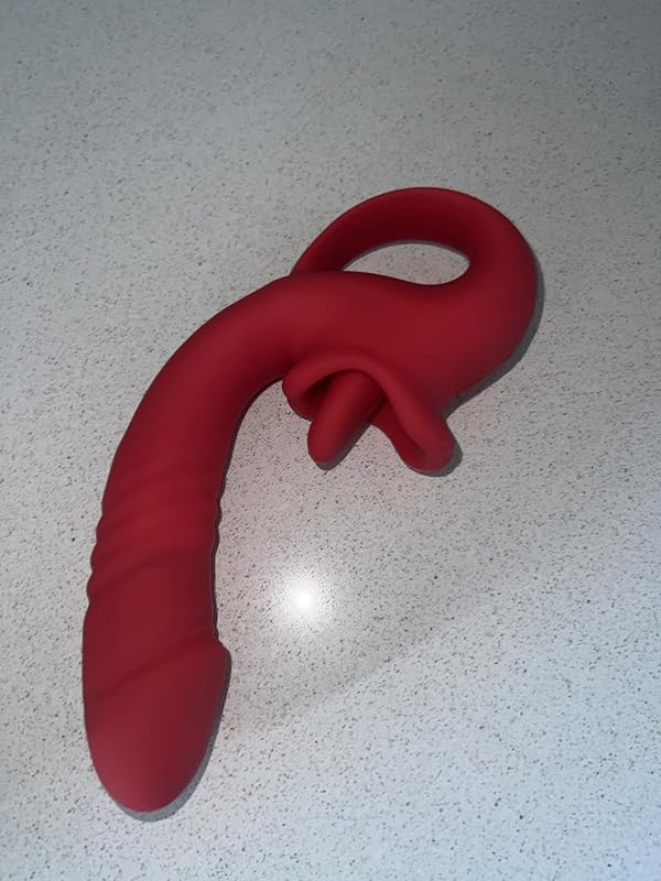 Posy – Enhanced 2.0 clitoral vibrator with G-spot licking and stimulating function — Stock Photo Reviews Customer 1