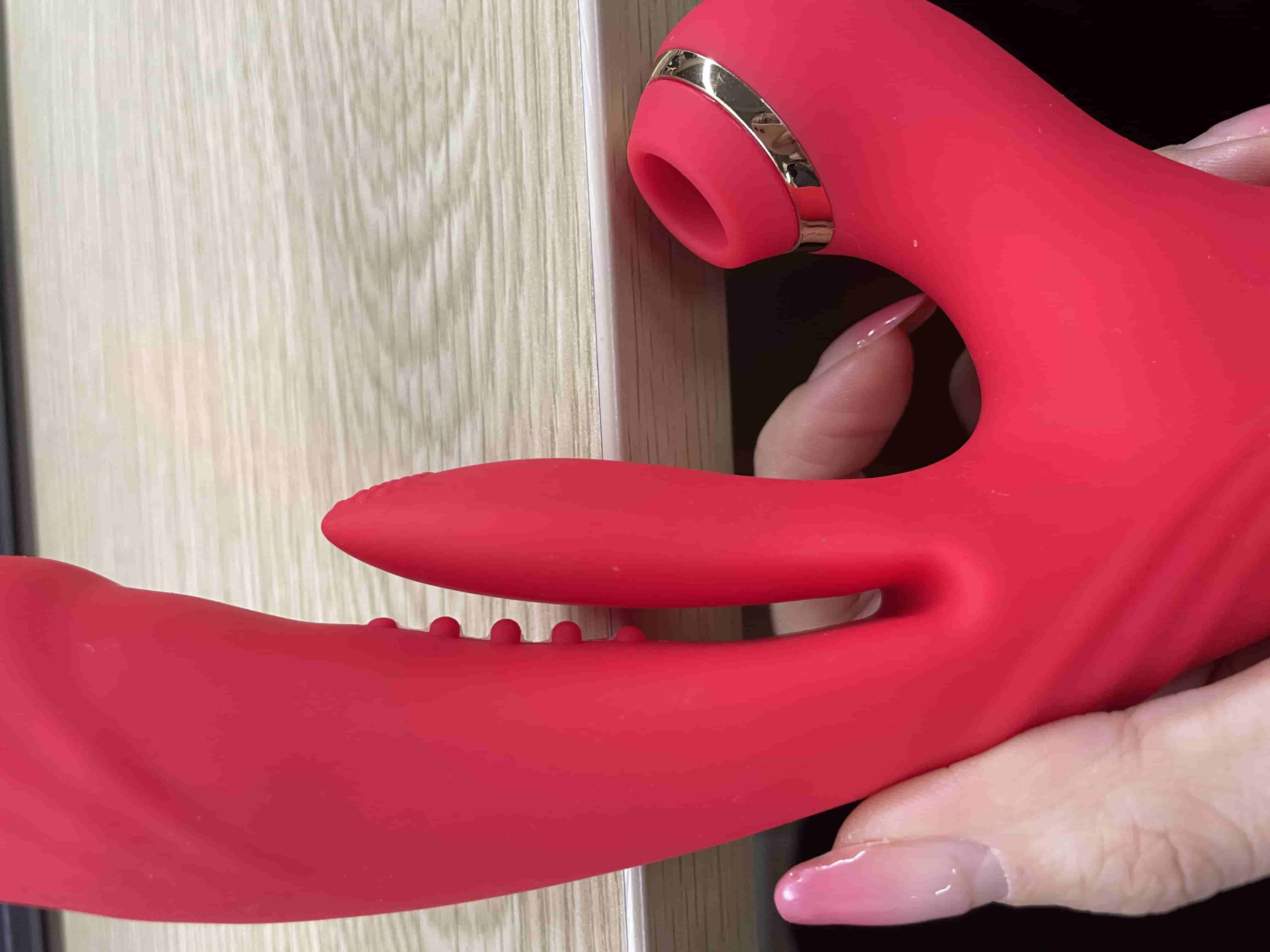 3 Thrust and Vibration 7 Suction 10 Tap G-spot Vibrator — Photo Reviews Customer 1