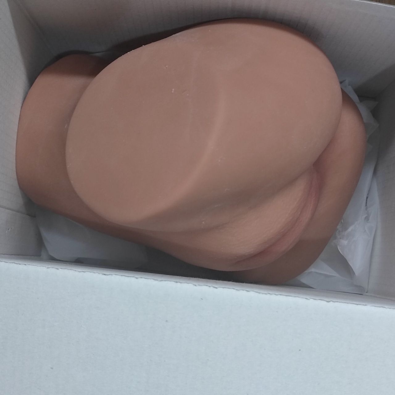Con Labbra Strette 2 Fori Grace Succosa Figa Succosa Culo realistico 1,9 kg — Foto Stock Recensione 1