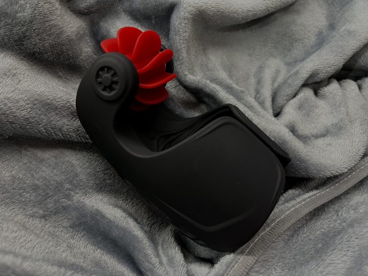 10 Tap & Vibration 10 Rotation Masturbator Trainer tornado — Stock Photo Reviews 1