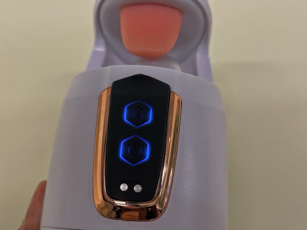 Mr.Blowjob - 10 Tapping Thrusting Male Training Stimulator — photo avis client 1