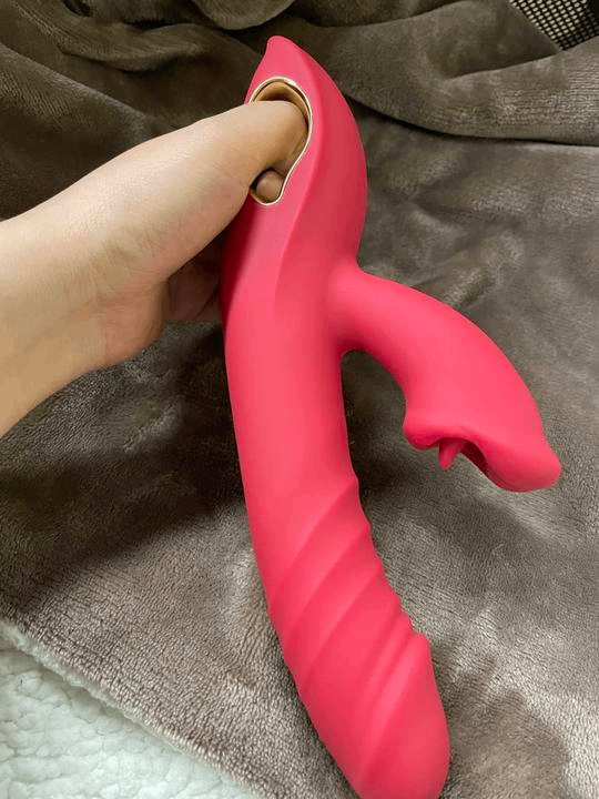 chloe - 4 in 1 G-spot vibrator, clitoral stimulation by lip bite, sex toys — Stock Photo Review customer 1