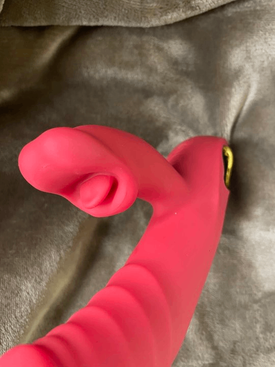 chloe - 4 in 1 G-spot vibrator, clitoral stimulation by lip bite, sex toys — Stock Photo Review customer 3