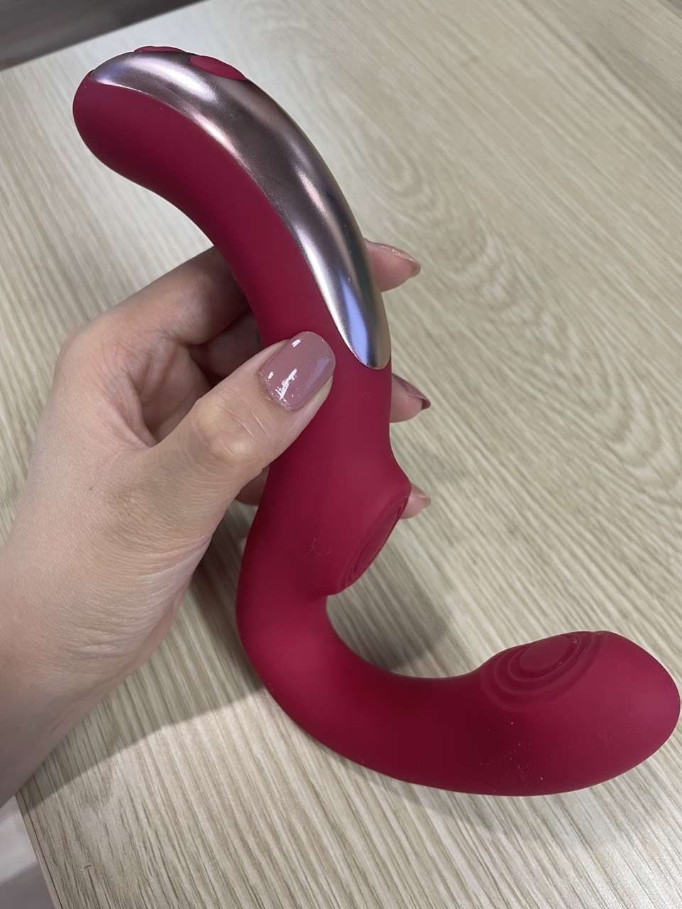 wand - 9 frequency percussion and vibration, ergonomic vibrator — Photo Reviews customer 2