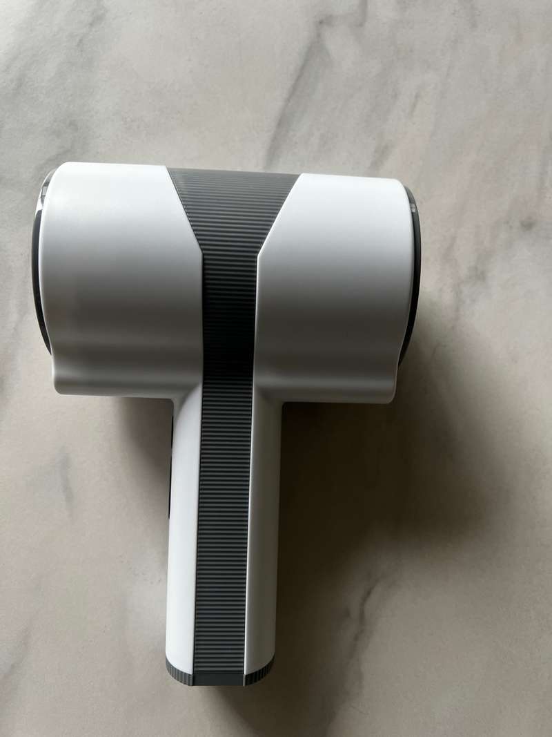 raven - Double opening 7 vibrations 5 rotations and back and forth oral sex portable masturbator — Stock Photo Customer review 2