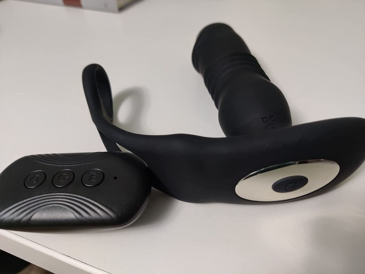 Saul prostate vibrator with 3 movements back and forth and 12 vibrations — Photo Customer review 1
