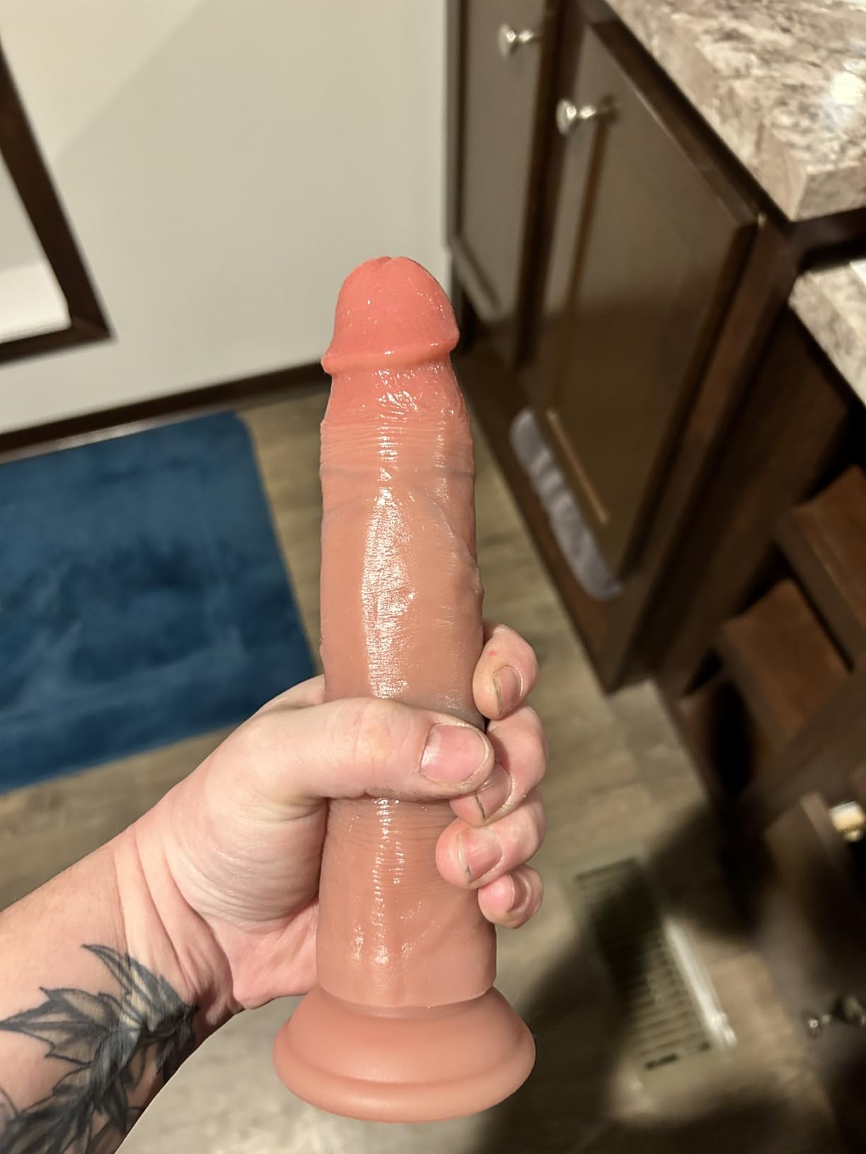 Rotating beads, oscillating movements, vibrating dildo — Stock Photo Reviews