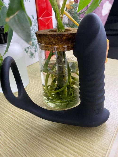 Missile vibratore prostatico in silicone — Foto Stock Recensioni 1