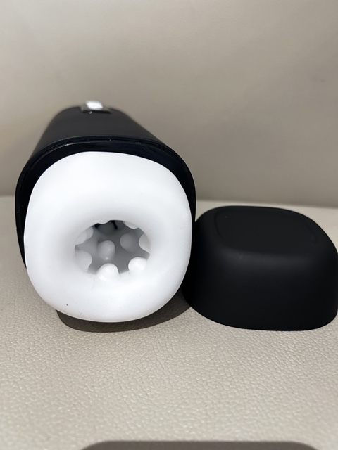 Sophia – Powerful Suction Best Value for Price Sizing Clear Crystal Male Masturbator AUT — Photo Customer Reviews 1