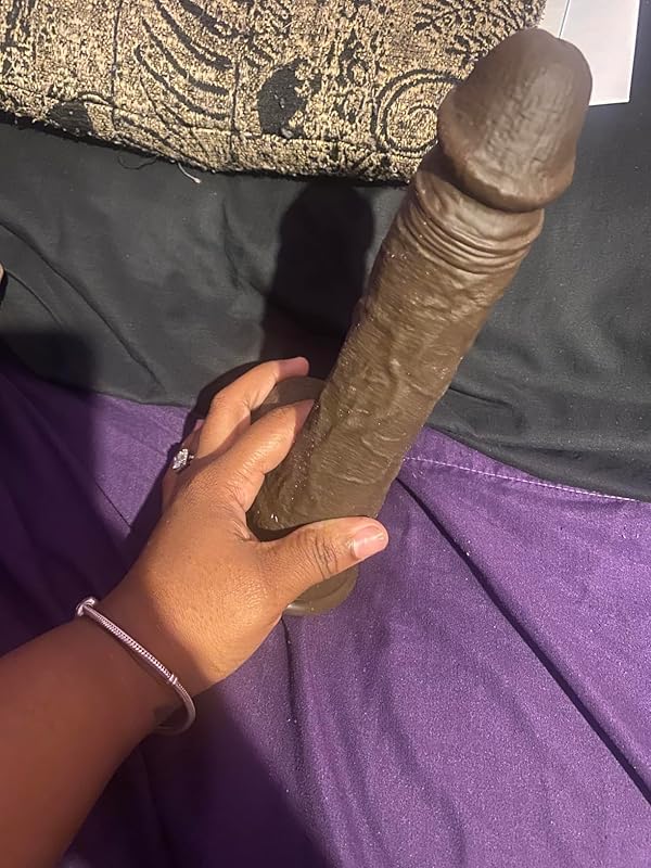 Outrider vibrating and back and forth, thick, long and realistic 10.75 inches — Stock Photo 1 Customer Reviews
