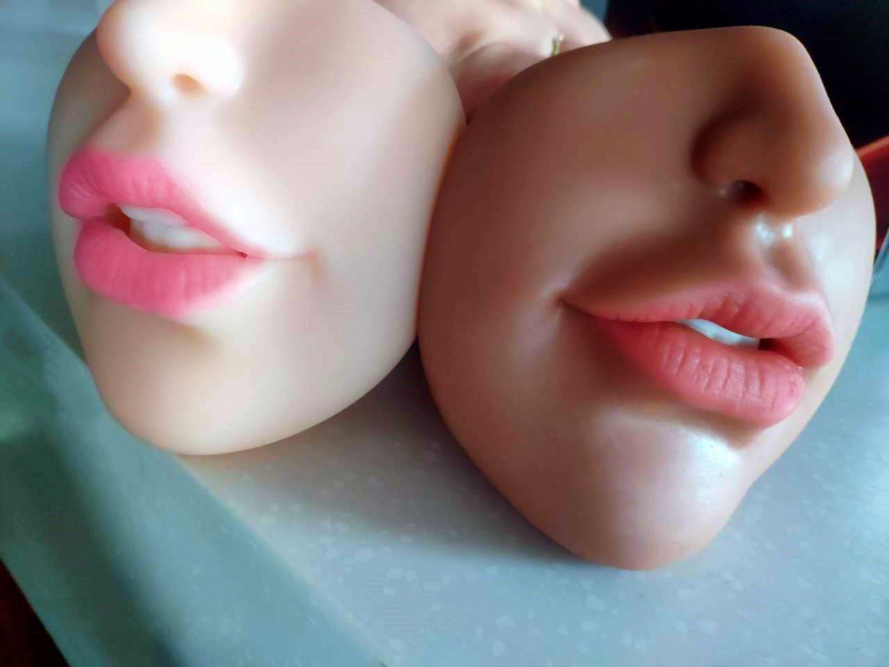 Ivy - Brown Beauty Portable Masturbator for Pocket Pussy — Stock Photo 8