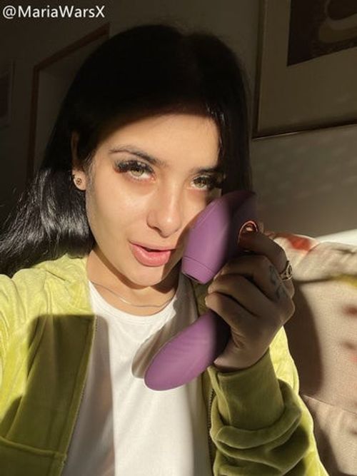 Purple Elf Vibrator of the G-spot with 10 clitoris suctions, Aixiya — Stock Photo Reviews 1