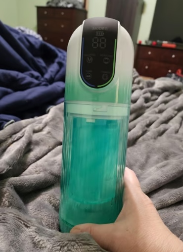 Heaven – 4 in 1 rotating sucking and vibrating men masturbator cup — Stock Photo Review customer 2