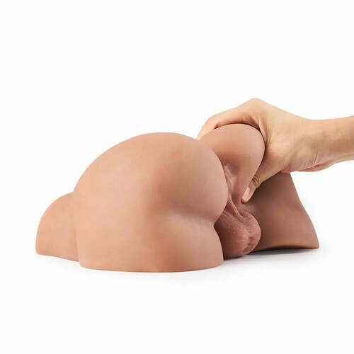 poupée sexuelle réaliste
