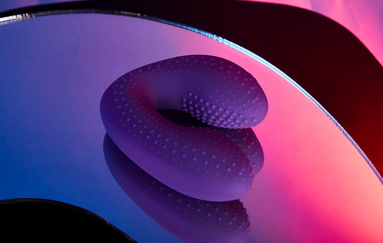 Lila Vibromasseur avec 10 vibrations, stimulateur du point G, pour utilisation en solo ou en couple - détail 2